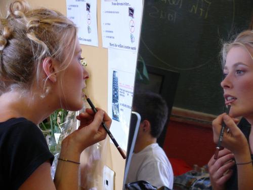 Back Stage, Violaine Bishop, 2008